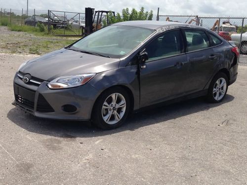 Ford focus rebuildable salvage repairable low mile 1700 fiesta fusion