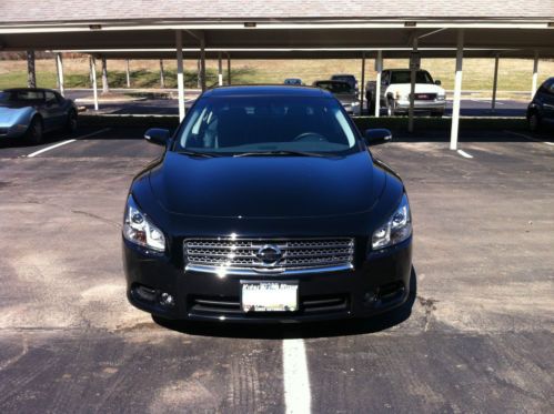 2011 super black nissan maxima sv v6 premium and technology package