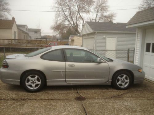 2000 pontiac grand prix gt coupe 2-door 3.8l