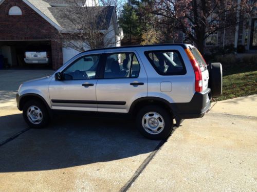 2004 honda cr-v lx sport utility 4-door 2.4l