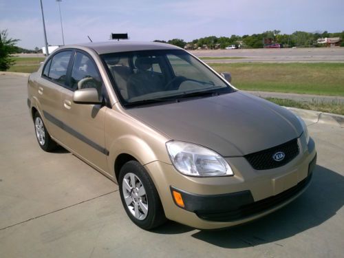 2007 kia rio lx sedan 4-door 1.6l ....no reserve!!!!