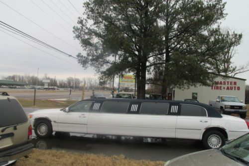 2006 lincoln limo limousine