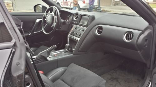 2009 Nissan GT-R Premium Coupe 2-Door 3.8L, US $62,000.00, image 5