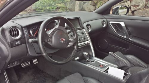 2009 Nissan GT-R Premium Coupe 2-Door 3.8L, US $62,000.00, image 6