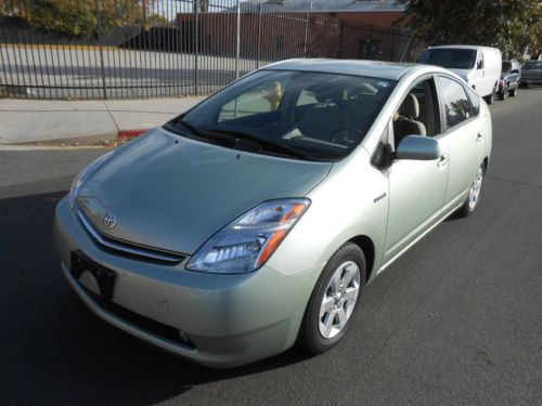 2008 toyoa prius **** extra clean-- non-smoker---low miles *****