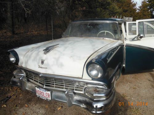 1956 ford fairlane 4 door 292 v-8 - no reserve