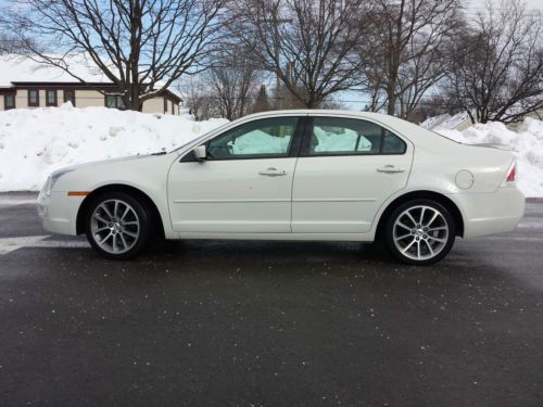 No reserve/2009 ford fusion/18-inch rims/dual exhaust/leather seats/sun roof