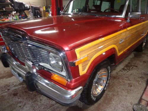 1985 jeep grand wagoneer &#034;woody&#034; 4x4 low miles! mint! no reserve!!