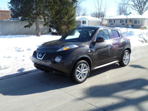 2013 nissan juke sl sport utility 4-door 1.6l