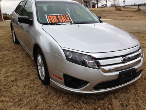 2012 ford fusion s low miles one owner