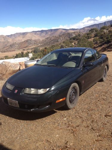 1999 saturn 2 door commuter car