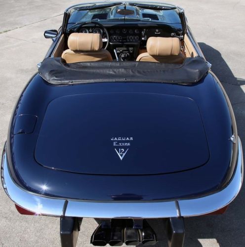 1974 jaguar e-type roadster  v-12