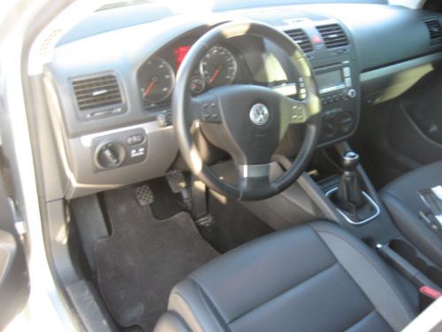 2009 Volkswagen Jetta TDI Sedan 4-Door 2.0L, US $15,900.00, image 8