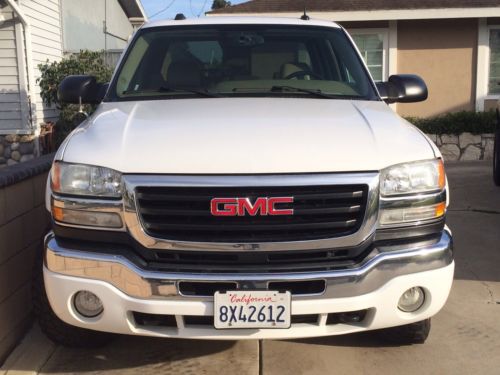 2004 gmc sierra 2500 hd slt crew cab pickup 4-door 6.6l 4:10 gearing