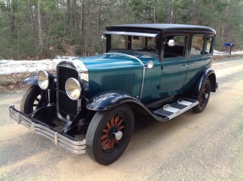 1929 buick four-door sedan model 2927