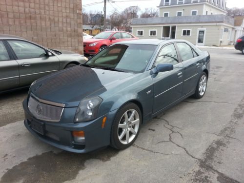 2005 cadillac cts v sedan 4-door 5.7l