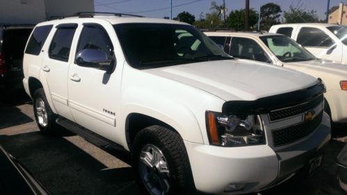 2011 chevrolet tahoe lt sport utility 4-door 5.3l 4x4 z71 *0ne owner*