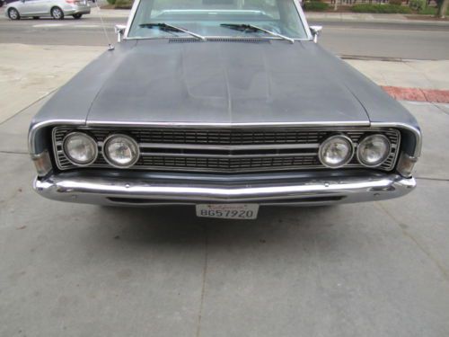 1968 ford ranchero  super clean grand pa car.. 6 cyl 3 speed, runs great