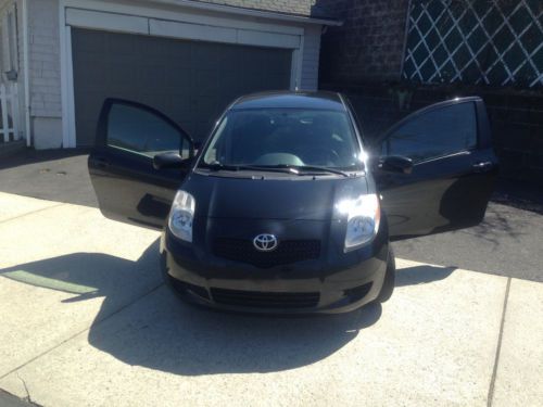 2008 toyota yaris 1.5l 4 cylinder 1 owner clean like new