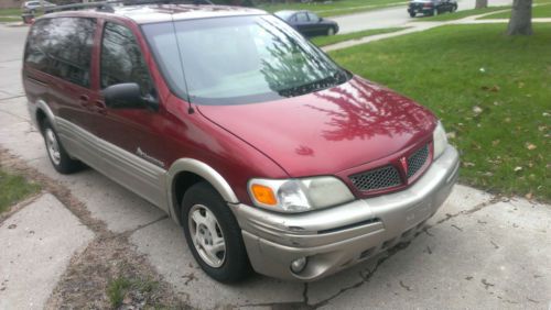 2002 pontiac montana base mini passenger van 4-door 3.4l