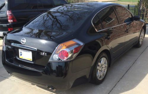 2009 Nissan Altima 2.5S Black on black tint low mileage, US $13,400.00, image 3