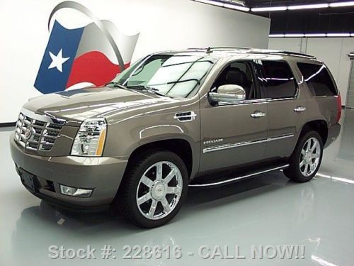 2011 cadillac escalade lux awd sunroof nav dvd 22&#039;s 46k texas direct auto