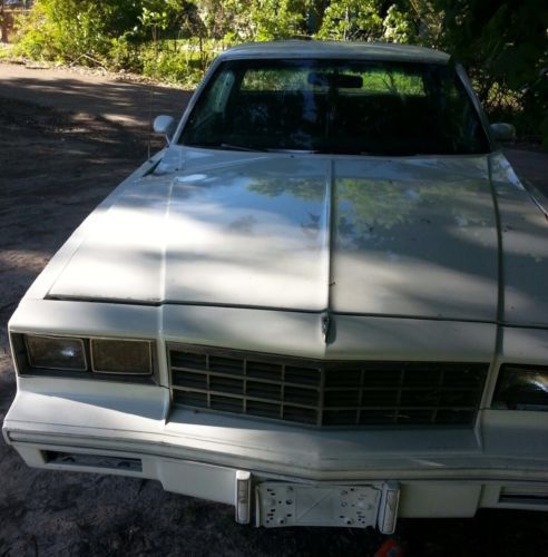 Nice chevy 85 monte carlo hardtop 350 volt tech engine cutless regal sweet!