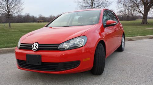 2013 volkswagen golf base hatchback 4-door 2.5l