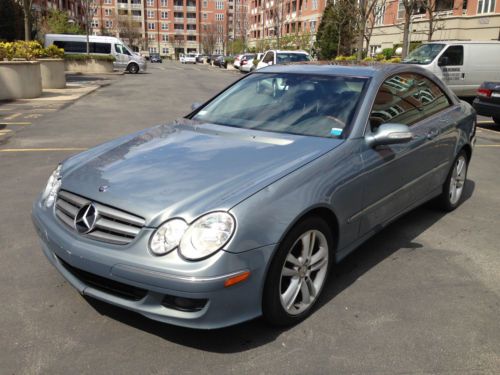 2006 mercedes-benz clk350 base coupe 2-door 3.5l gas saver