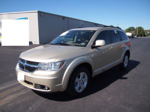 2010 dodge journey sxt loaded, 3rd row nav.