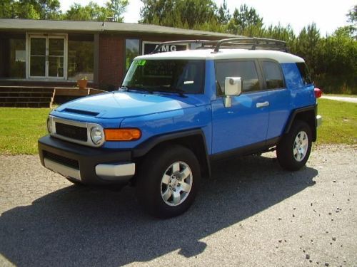 2007 toyota fj cruiser 4x4 previous damage repaired