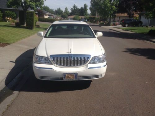 2007 Lincoln Town Car Signature Limited Sedan 4-Door 4.6L, US $13,000.00, image 3