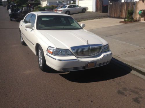 2007 Lincoln Town Car Signature Limited Sedan 4-Door 4.6L, US $13,000.00, image 6