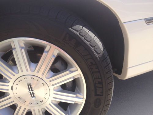 2007 Lincoln Town Car Signature Limited Sedan 4-Door 4.6L, US $13,000.00, image 16