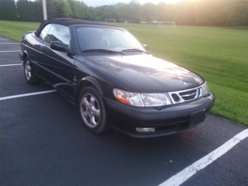 2001 saab 9-3 garage kept convertible