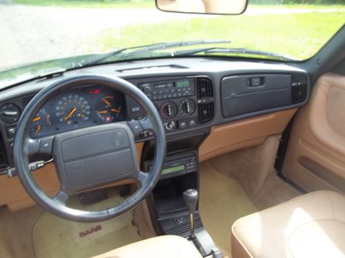 1993 Saab 900 Turbo Convertible 2-Door 2.0L, image 3