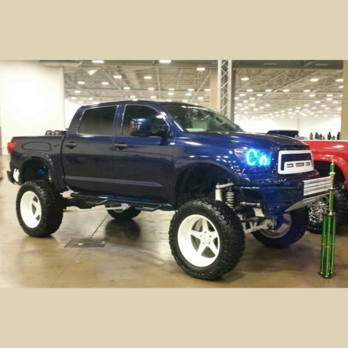 2012 toyota tundra crew max show truck