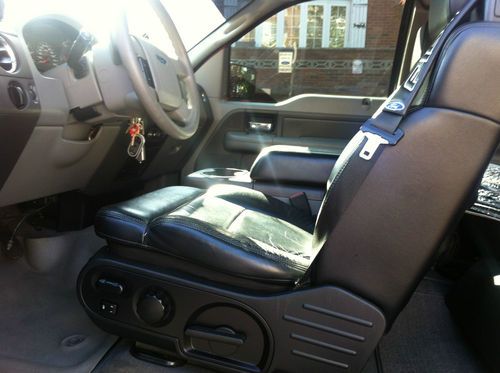 2004 Ford F-150 XLT Super Cab 5.4L LEATHER * NAVI * LIFTED * 35