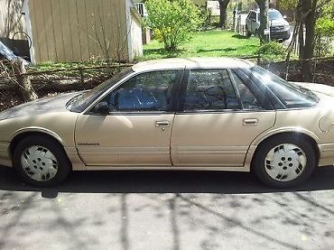 1993 oldsmobile cutlass supreme -need no work-get in &amp; drive-dependable