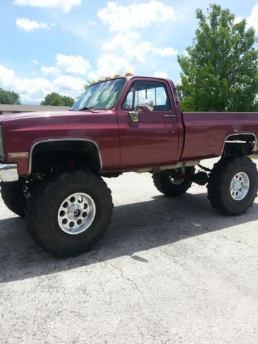 Burgundy 1982 k20 46 inch tires