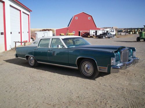 79 lincoln town car, 100% original survivor, 27k 2-owner miles, rare color, nice