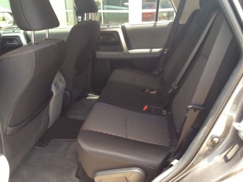 SR5/LIMITED/TRAIL One owner  Low Reserve 4x4 Low miles, US $29,600.00, image 10