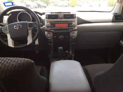 SR5/LIMITED/TRAIL One owner  Low Reserve 4x4 Low miles, US $29,600.00, image 11