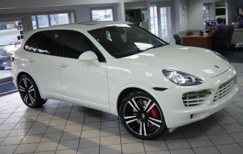 2013 porsche cayenne turbo