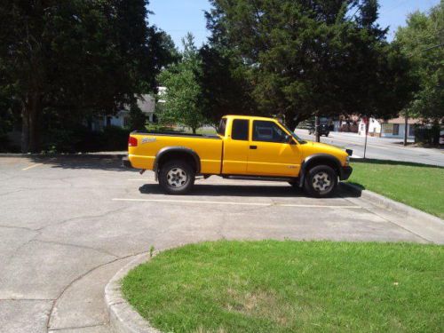 2003 chevrolet s-10 zr2 4x4