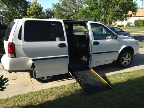 2008 chevy uplander handicap wheelchair van