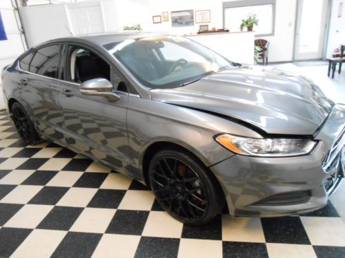 2013 Ford Fusion SE 15K NO RESERVE Salvage Rebuildable Damaged Repairable, image 10