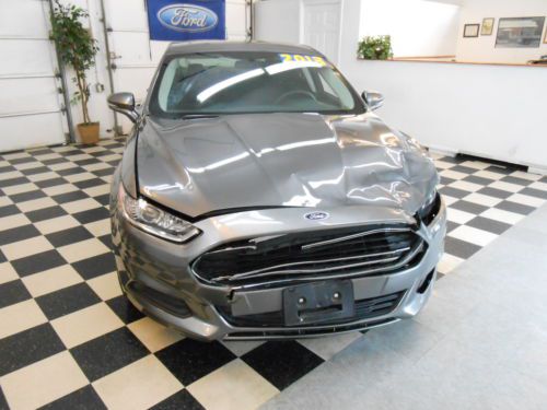 2013 Ford Fusion SE 15K NO RESERVE Salvage Rebuildable Damaged Repairable, image 13