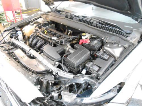 2013 Ford Fusion SE 15K NO RESERVE Salvage Rebuildable Damaged Repairable, image 18