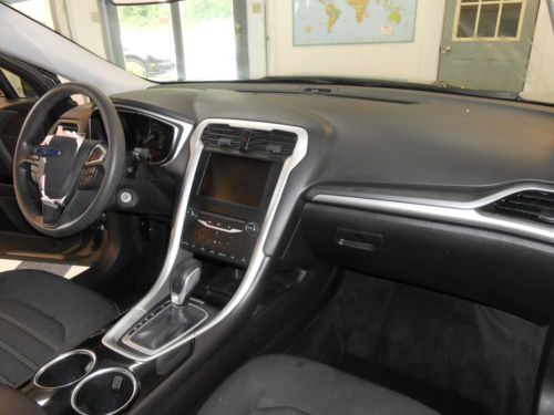 2013 Ford Fusion SE 15K NO RESERVE Salvage Rebuildable Damaged Repairable, image 25